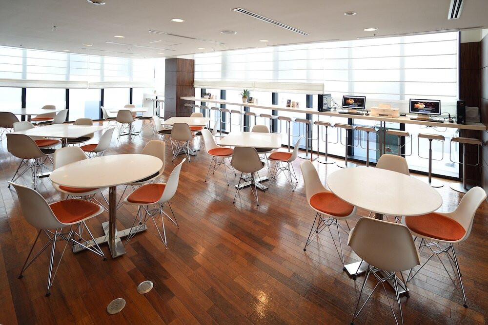 ロビーラウンジ