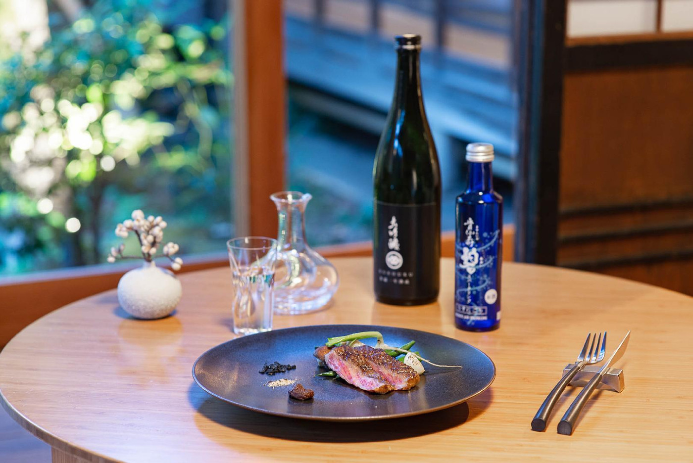 ひたすら飲んでだらだらできる♡ホテルで夢のような時間を過ごしましょ3446265