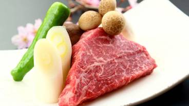 食事・飲み物 / 3