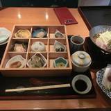 日本料理 松江 和らく（ニホンリョウリマツエワラク）