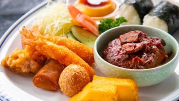 食事・飲み物 / 9