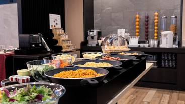 朝食ビュッフェ / 18