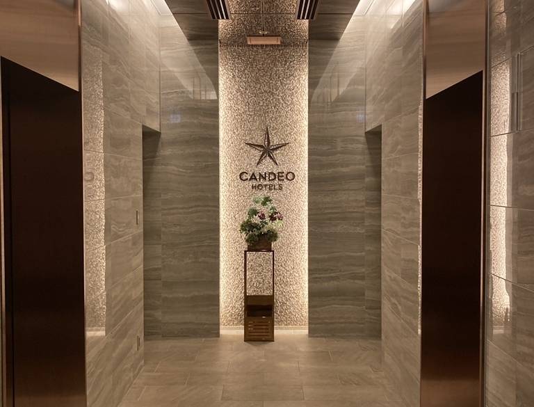 エレベーター / 2