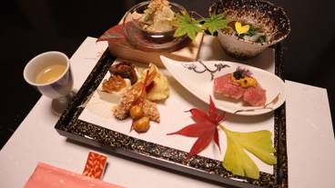 会席料理一例① / 1