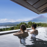 富士山と山中湖が一望できる絶景露天風呂。「ホテルマウント富士」で温泉＆サウナ旅♪