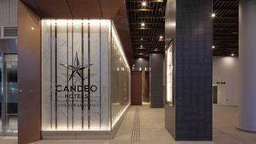 内部エントランス / 2