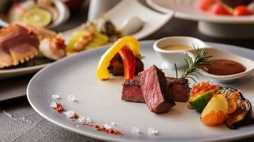 食事・飲み物 / 8