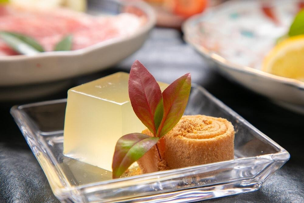 旅館のお食事処