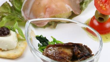 食事・飲み物 / 7