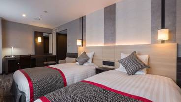 スーペリアツイン(2) / 7