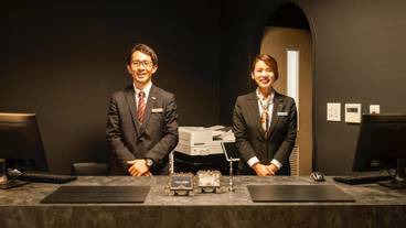 チェックイン / チェックアウト キオスク / 1