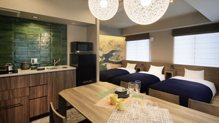 デラックススタジオ 5ベッド (バルコニーアクセス・和室付き) 禁煙