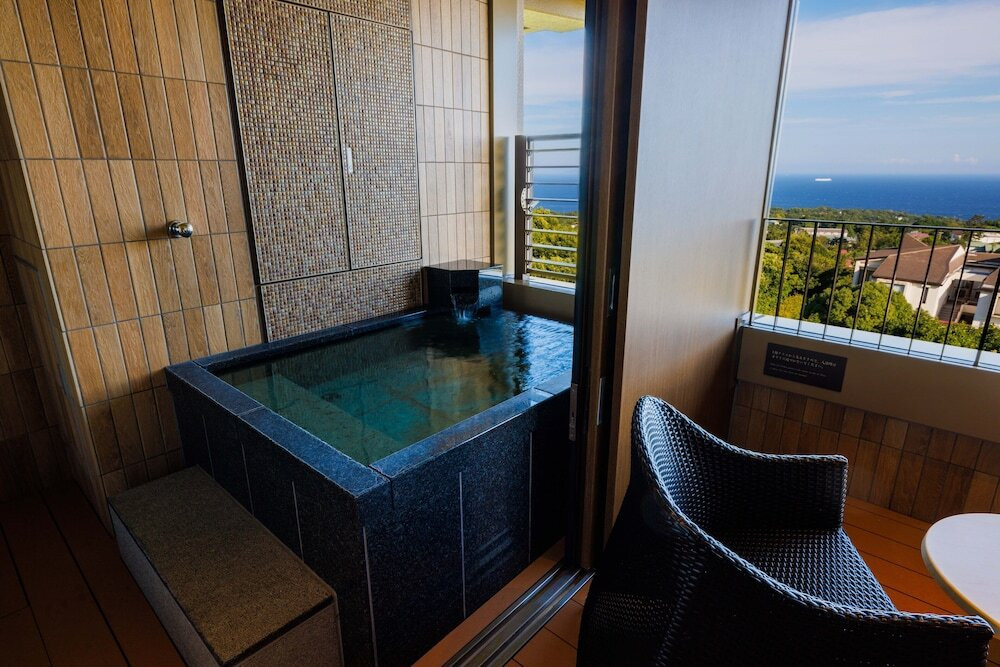 デラックススイート／温泉露天風呂