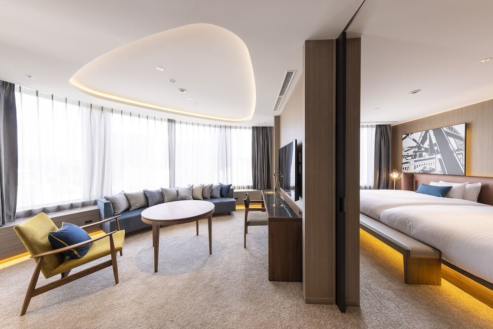 おいしい＆ヘルシー！焼きたてパンとごちそう野菜の朝ごはん4228802