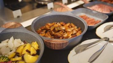 朝食ブッフェ② / 8