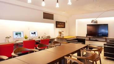 ロビー応接スペース / 2