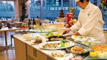 レストラン「ル クレール」 ビュッフェイメージ / 1