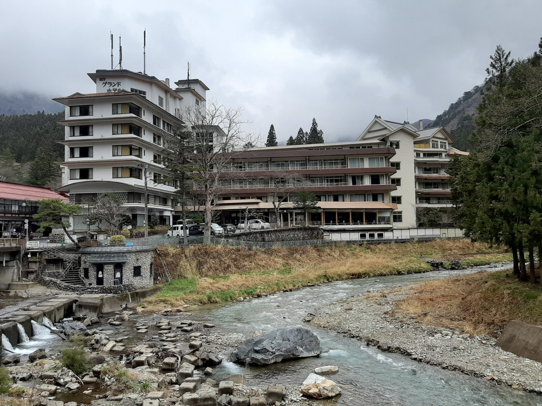 四万グランドホテル