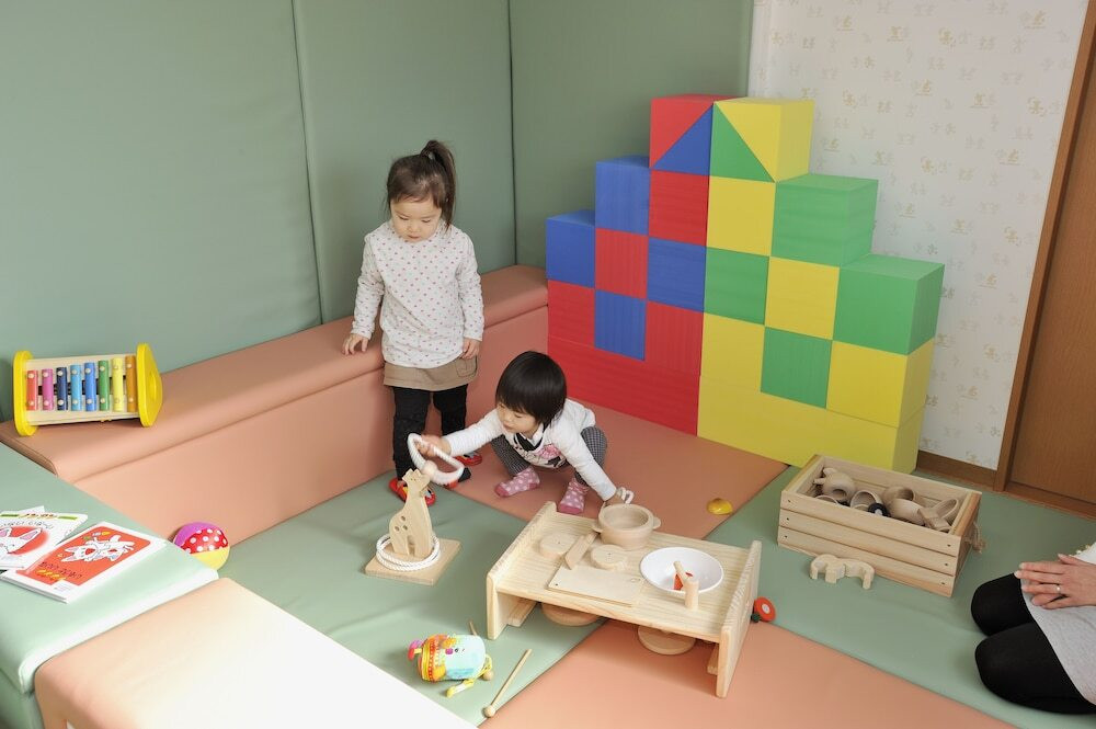 子供用の遊び場 - 屋内