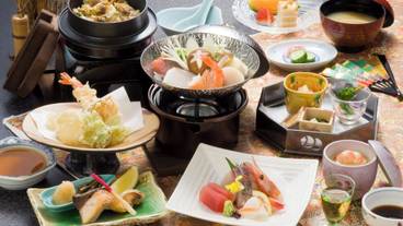 食事・飲み物 / 7