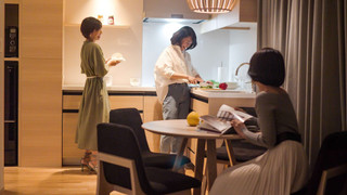 スイート ベッド (複数台) キッチン