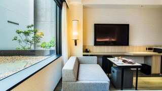 ルーム キングベッド 1 台 ガーデンビュー