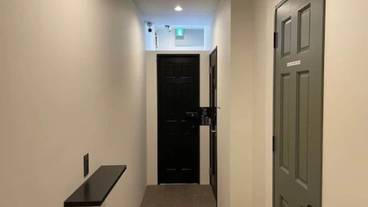 内部エントランス / 1