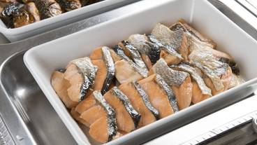 食事・飲み物 / 4