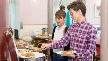食事・飲み物 / 13