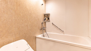 スーペリアツインルーム（バスルーム改装済/禁煙/30.6sqm）