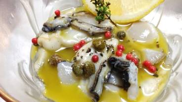 食事・飲み物 / 12