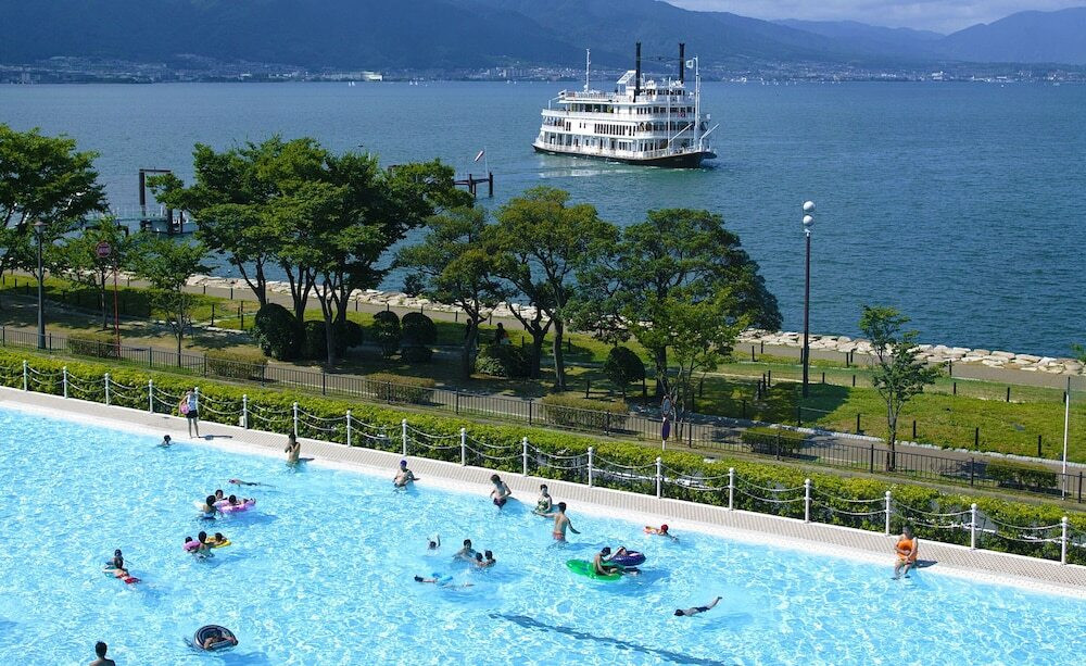 屋外プール