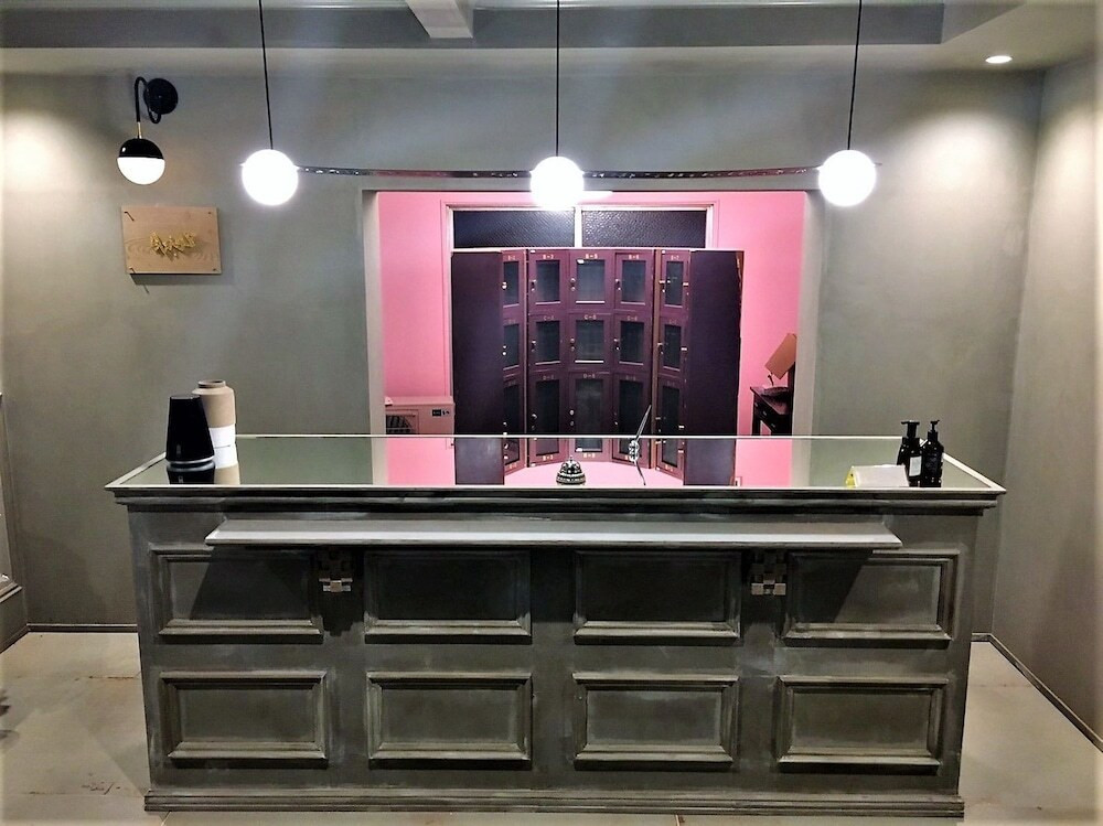 どこを撮っても映える♪ 異国に迷い込んだようなリノベーションホテル3530532