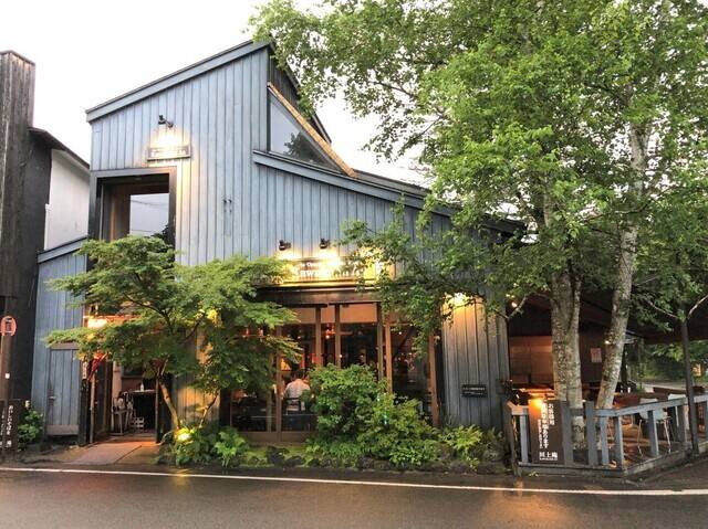 ランチは
お蕎麦の名店で / 1