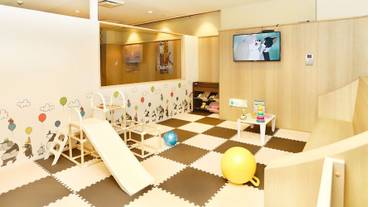 子供用の遊び場 - 屋内 / 12