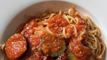 食事・飲み物 / 4