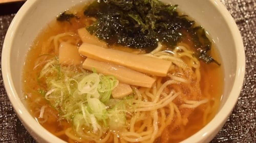 旅情感あふれる和モダンな宿で、温泉アイスや夜鳴きそばを堪能4374845