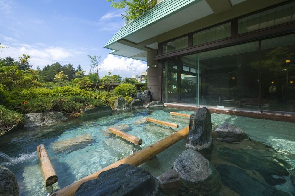 大浴場 赤富士 露天風呂②／ホテル鐘山苑