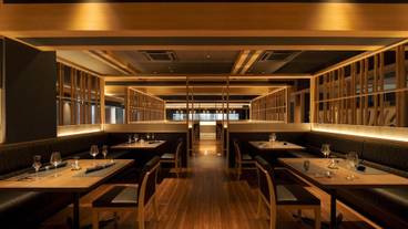 レストラン「THE MILESTONE」 / 8