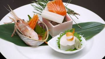 食事・飲み物 / 3