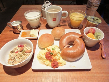 「ファクトリー」料理 25464 <'13/11/13撮影>ブレックファストセット 700円