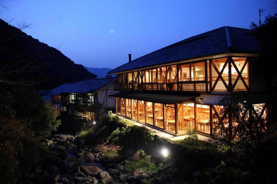 「日本三大美肌の湯」で心も体もリフレッシュ3654808