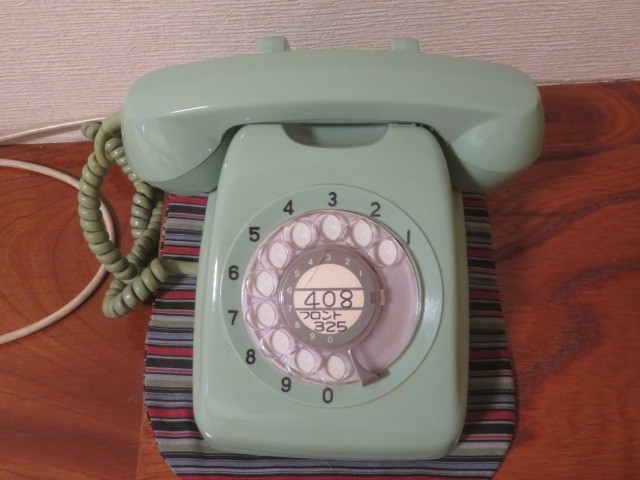 客室にあった懐かしい電話