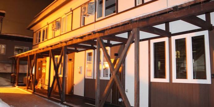 鶴apartment(北海道 アパートメント) / 1