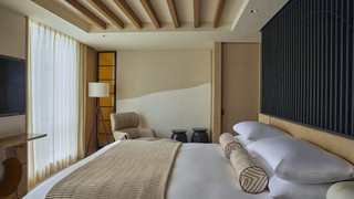 スイート 1 ベッドルーム (Top Floor)