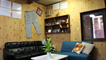 ロビー応接スペース / 3