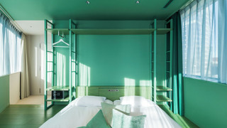 [グリーン] コーナールーム 禁煙