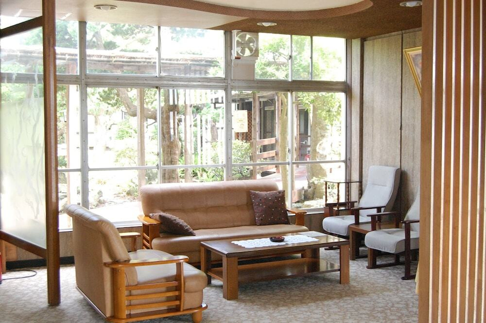 ロビー応接スペース