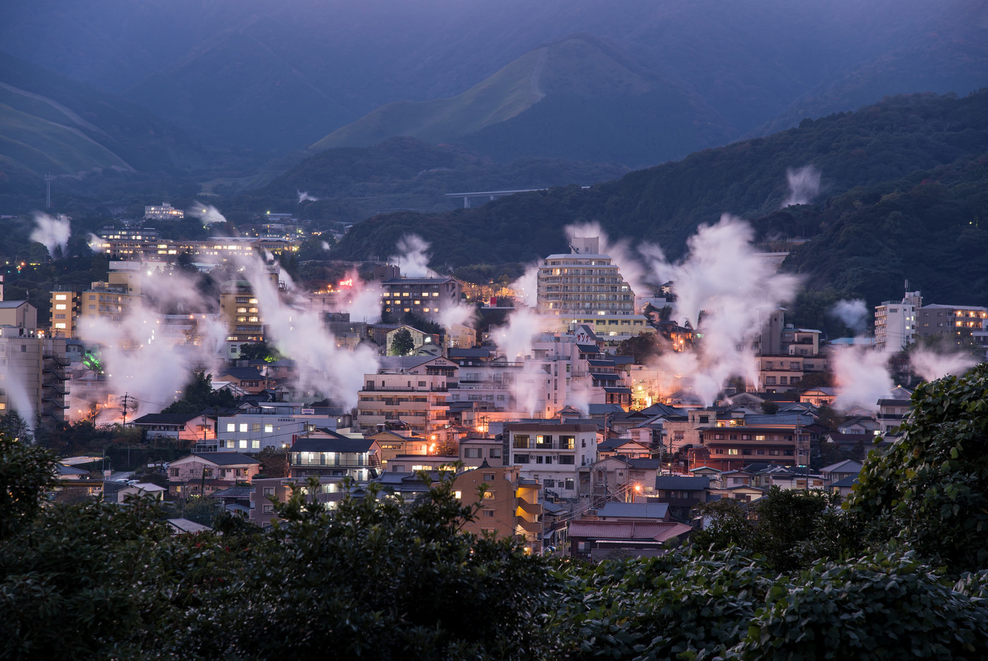 大分　別府湯けむり展望台　夜景　別府の街を一望