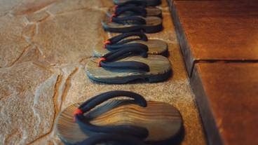 内部エントランス / 2